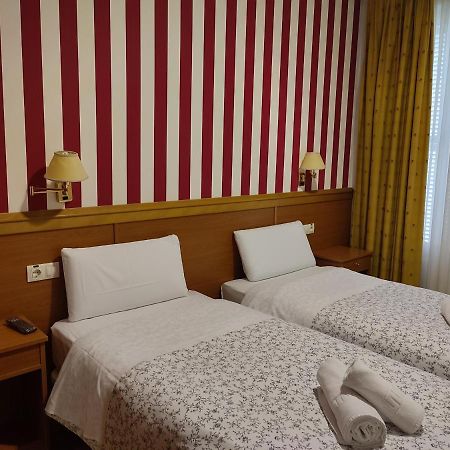 Hostal Salome مدريد المظهر الخارجي الصورة